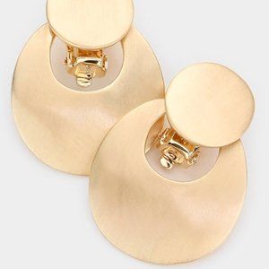 NWT Abstract Circle Metal Clip On Earrings